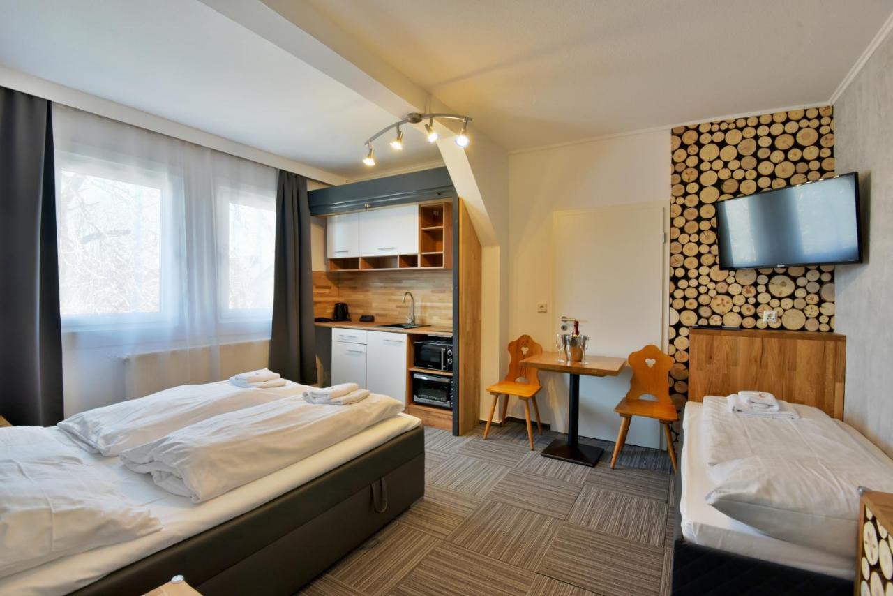 Hotel Zum Gruendle Оберхоф Екстериор снимка