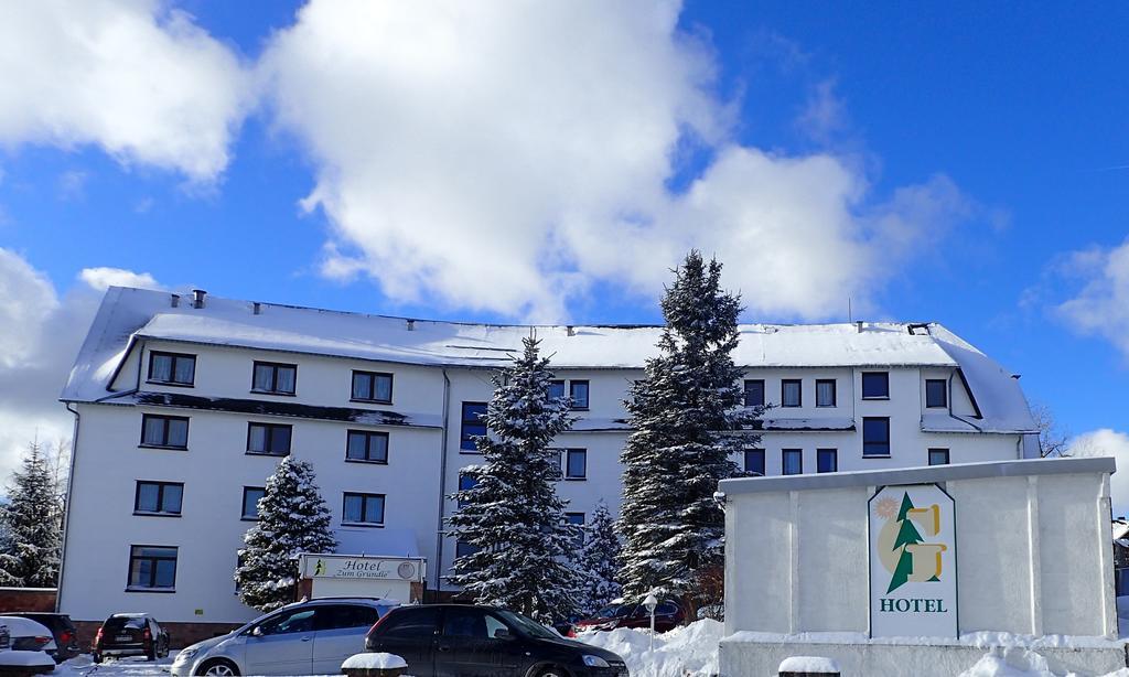 Hotel Zum Gruendle Оберхоф Екстериор снимка